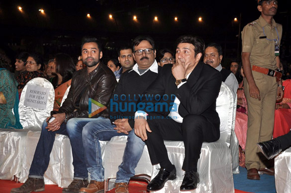 bollywood celebs at umang police show 2014 15