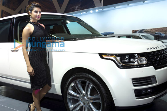 priyanka unveils the worlds finest luxury range rover suv 6
