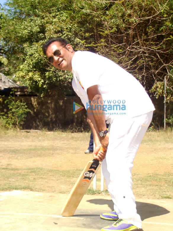 abhijeet dedicates a cricket match for sachin tendulkar 5