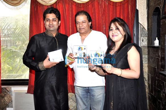 anup jalota launches devyani majumdars album shyam piya 2