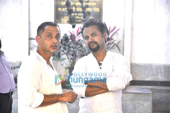 celebs attend bobby chawlas funeral 6