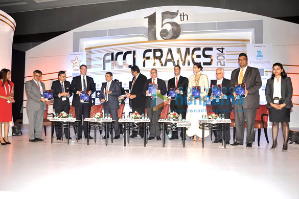 sonam kapoor inaugurates ficci frames 2014 2