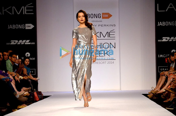 kangna walks for dorothy perkins at lfw 2014 2