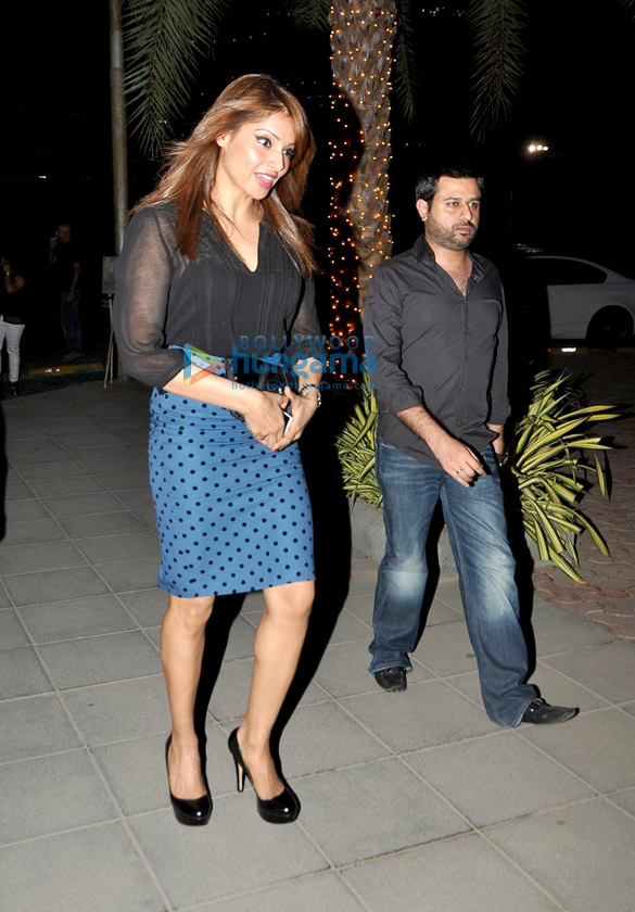 bipasha harman shilpa snapped at yauatcha 4