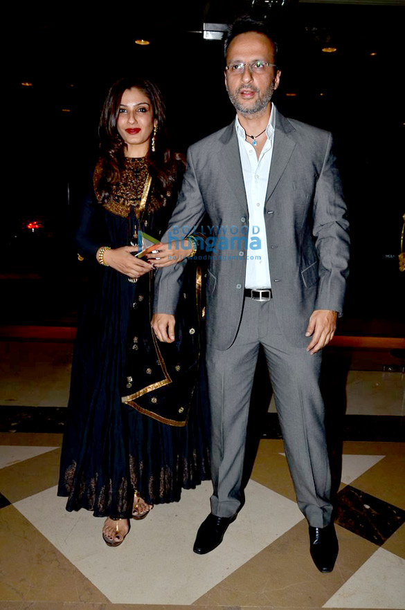 vashu bhagnani celebrates 25 movies in bollywood 47