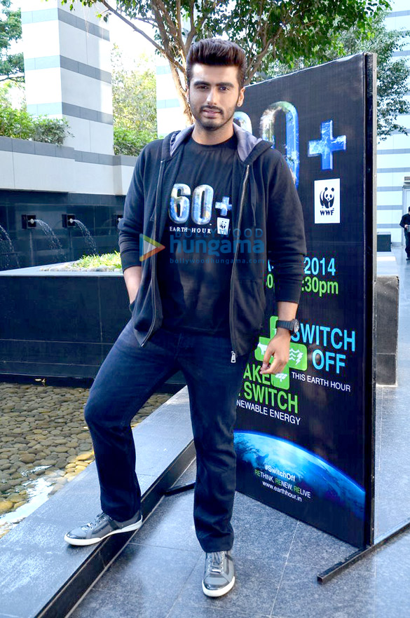 arjun kapoor at 60 earth hour press conference 9
