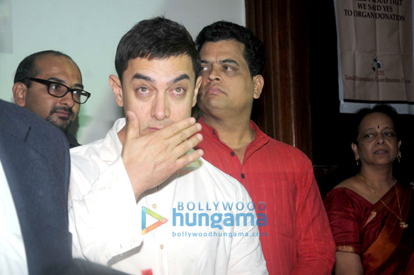 aamir khan interacts with kem hospitals doctors patients 8