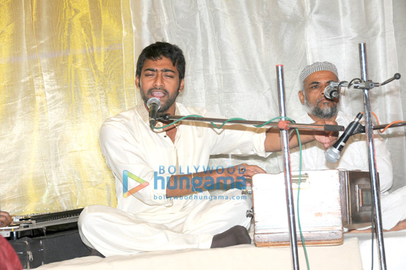 celebs grace music manias shaam e qawwali concert 4