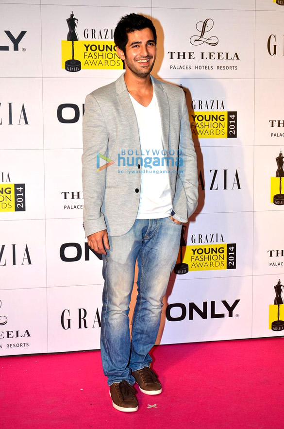sonam shraddha aditi grace the grazia young fashion awards 2014 25