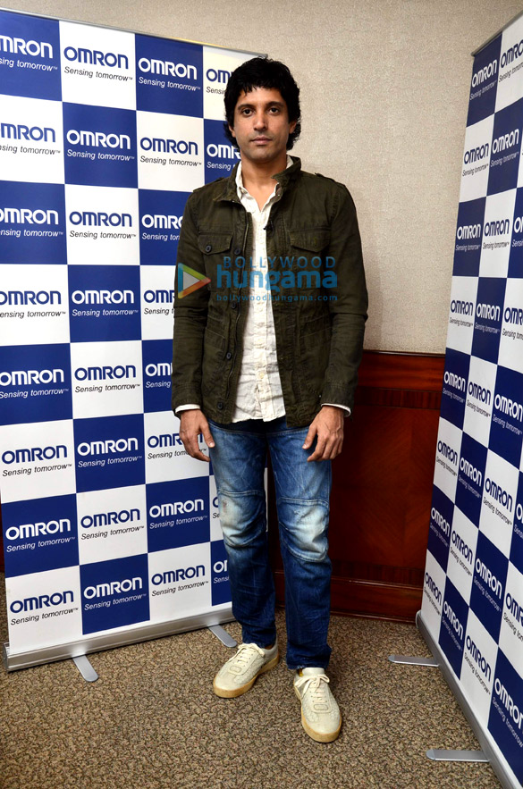 farhan akhtar graces omron campaign for visually impaired 5