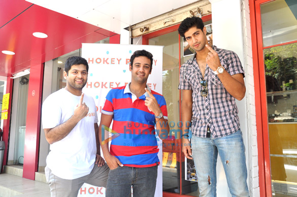 tanuj virwani at hokey pokey encouraging youth to vote 2