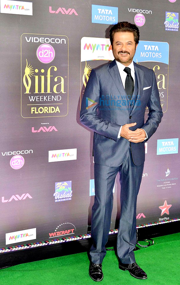 green carpet of iifa rocks 13