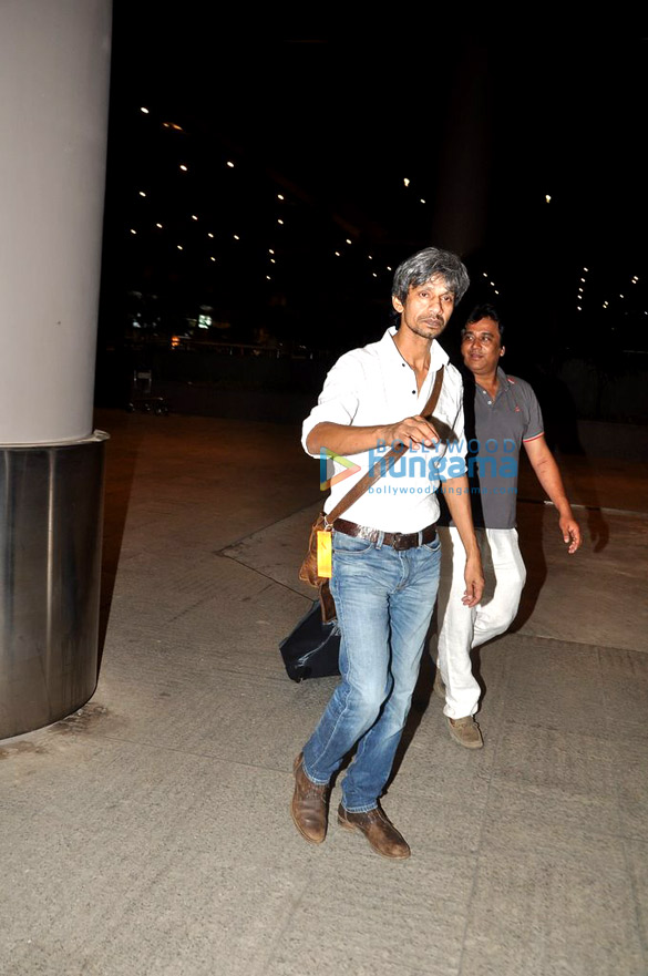 stars snapped returning from iifa 2014 9