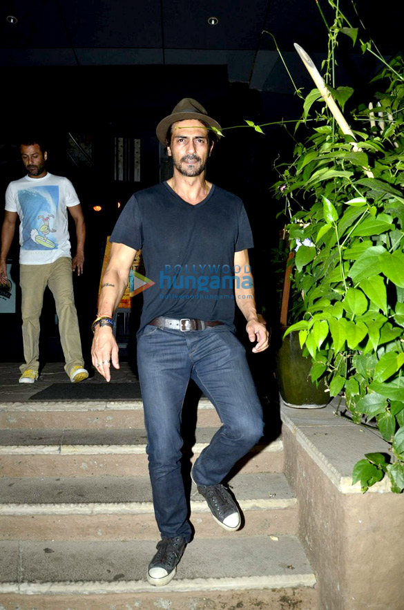 arjun abhishek kapoor snapped at a party 3