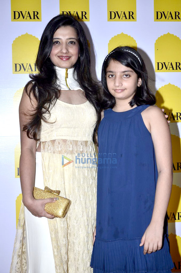 celebs at the launch of dvar store 9