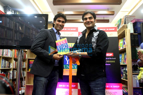arbaaz khan unveils vickrant mahajans book yes thank you universe 5