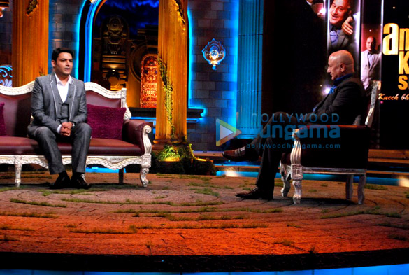 kapil sharma at on the sets of the anupam kher show 2