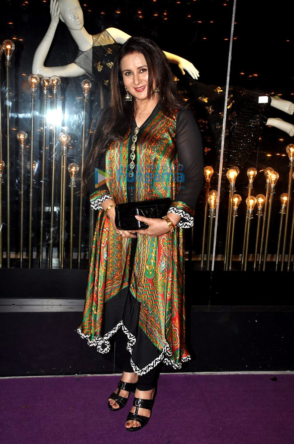 rani alia arjun parineeti grace the divani store launch 13