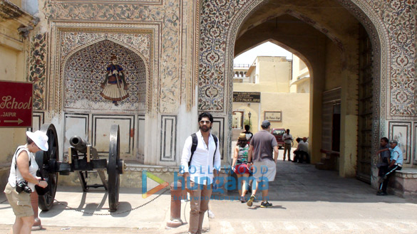 taaha shah snapped on his visit to jaipur 3