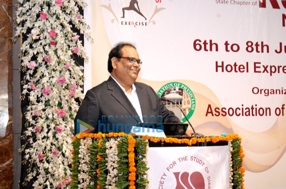 satish kaushik graces the conference of rssdi in nashik 5