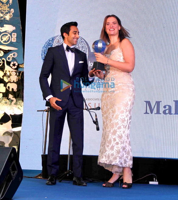 celebs grace the lonely planet magazine india travel awards 2014 26