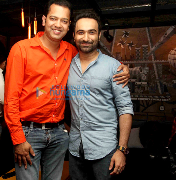 celebs at the launch of brickhouse cafe bar at lokhandwala complex 6