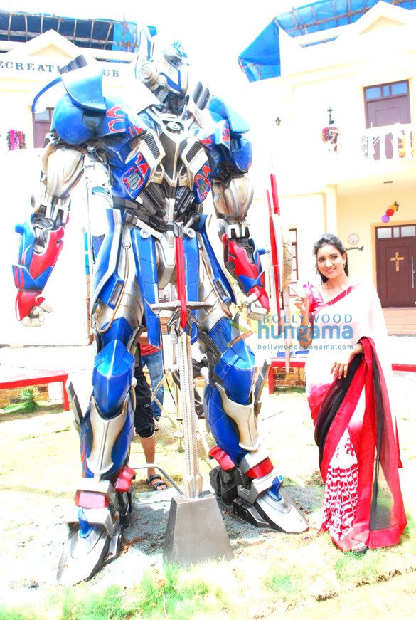 promotion of transformers 4 on bade door se aaye hain 4