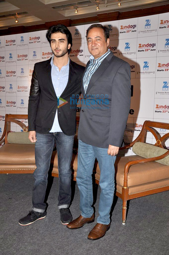 pakistani actor imran abbas at the launch of zees zindagi channel 6