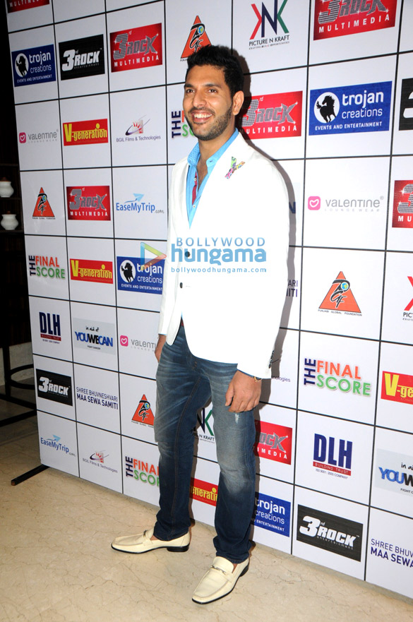 yuvraj harbhajan grace mehfil e sartaaj on world music day 12
