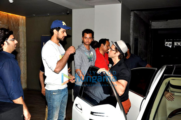 hrithik snapped post hollywood movie screening 2
