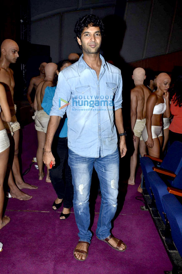 arjun kapoor graces shaimak dawars dance show 7
