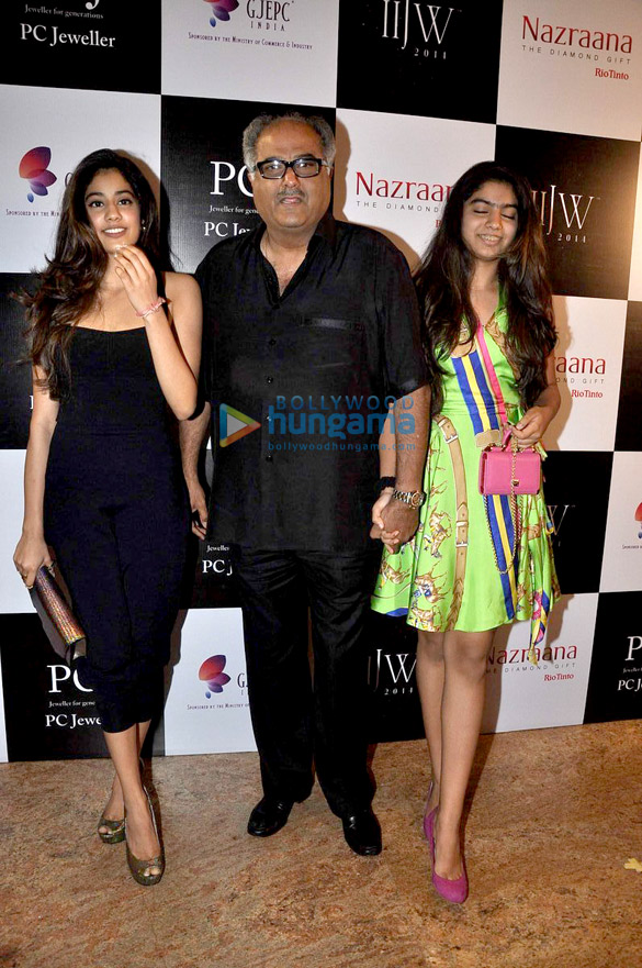 sridevi walks for golecha jewellers at iijw 2014 10