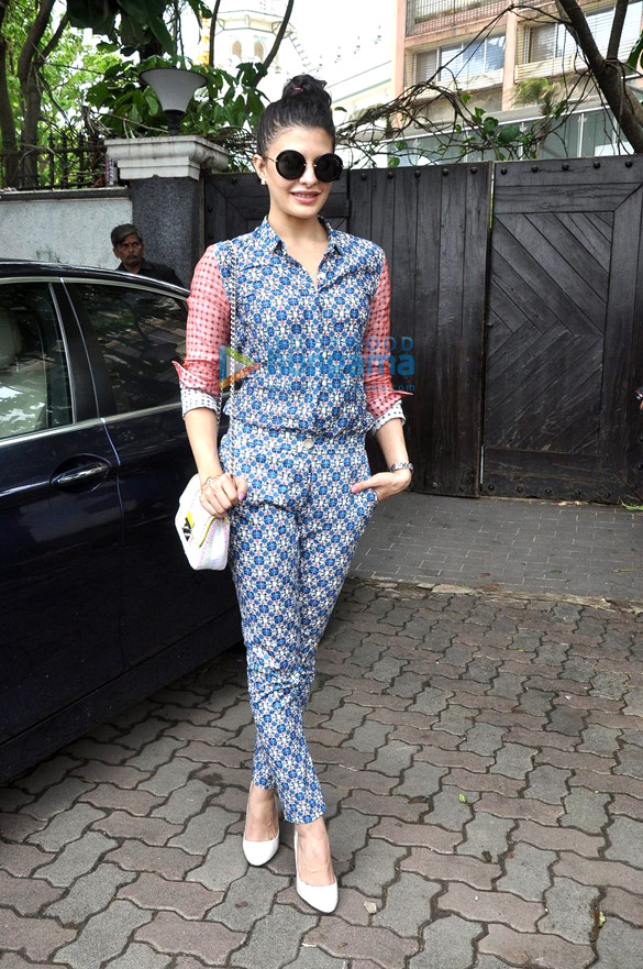 jacqueline fernandez snapped at the suburban studio 2