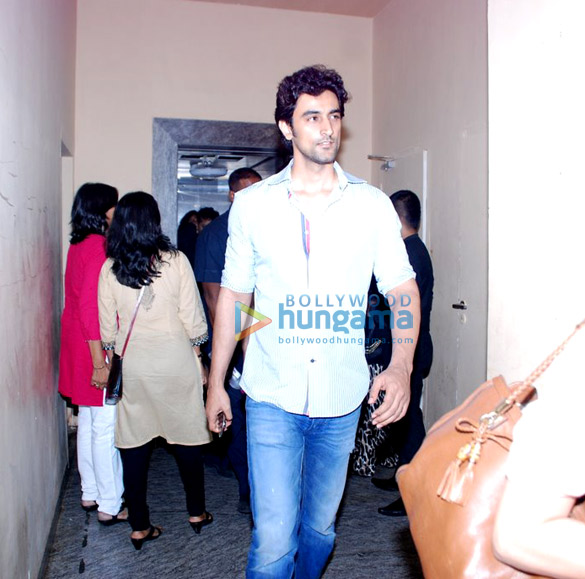 hrithik and kunal snapped at pvr 3