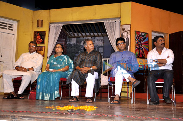 marathi drama gholat ghgol celebrates its 100th show 2