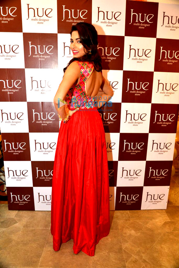 daisy shah amrita puri parvathy at hue store 5
