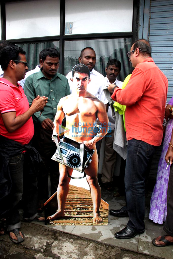 mla krishna hegde clothed nude aamir poster with t shirt short 2
