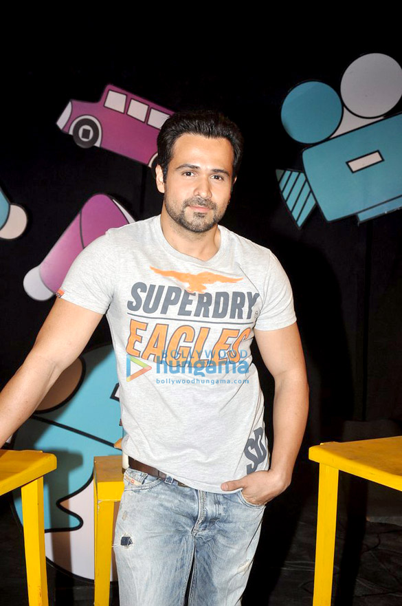 emraan hashmi snapped on the sets of captain tiao 5