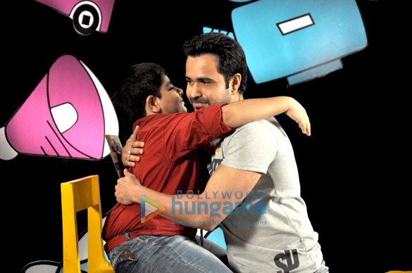 emraan hashmi snapped on the sets of captain tiao 4