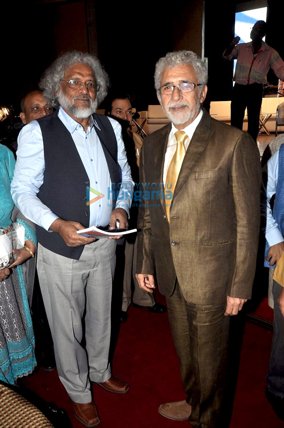 naseeruddin shah releases quaiser khalids poetry the consciousness of times 9