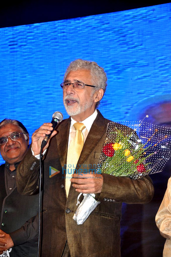 naseeruddin shah releases quaiser khalids poetry the consciousness of times 5