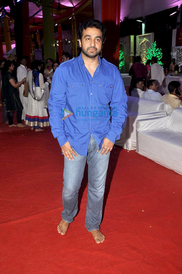 vivek shilpa visit isckon for janmashtami 17