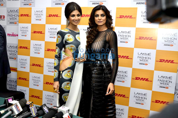 celebs grace lakme fashion week 2014 day 1 3
