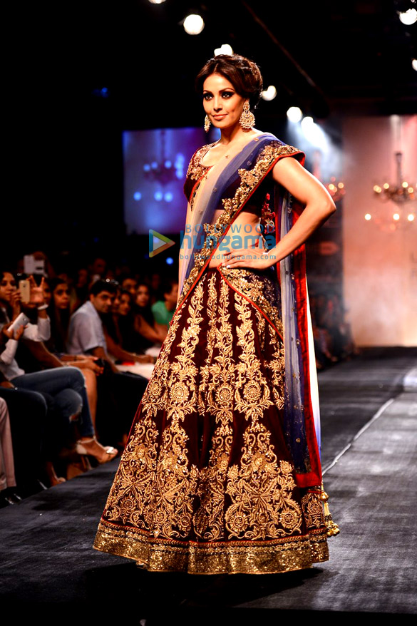 bipasha dia walk for vikram phadnis at lfw 2014 day 5 6