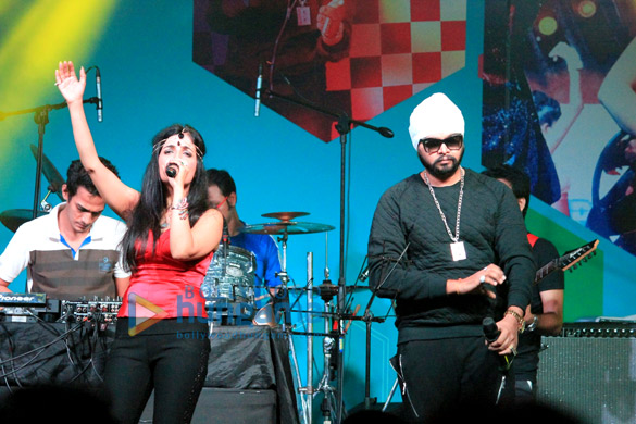 shibani kashyap performs at pheonix marketcity 2