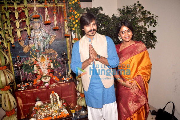 vivek oberoi his familys ganpati visarjan 3
