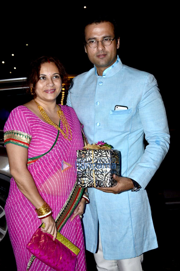 celebs grace nikitin dheers wedding reception 6