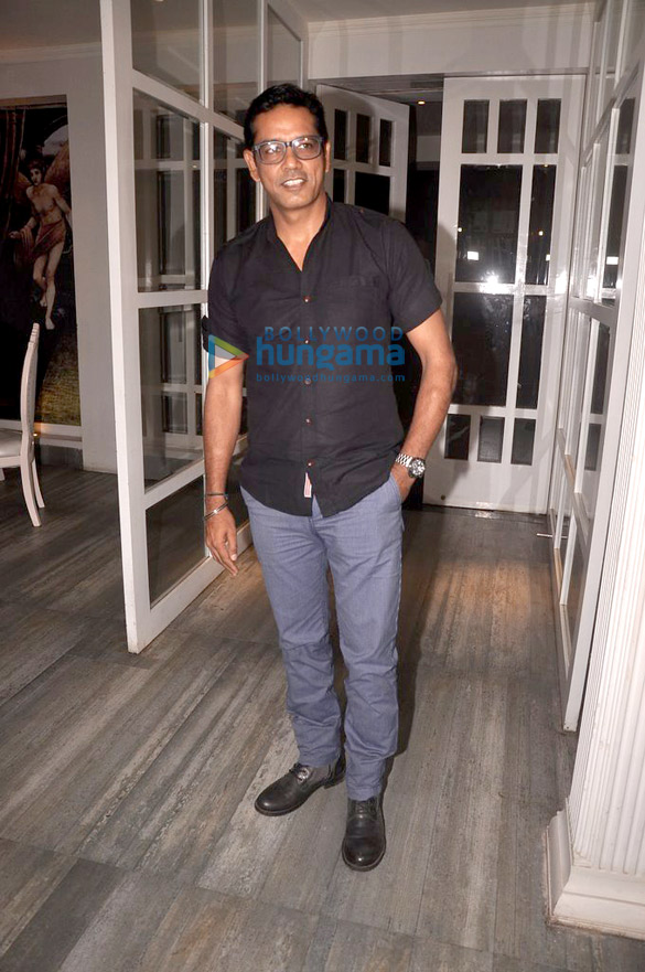 ayushmann khurrana at neha mardas birthday bash 11