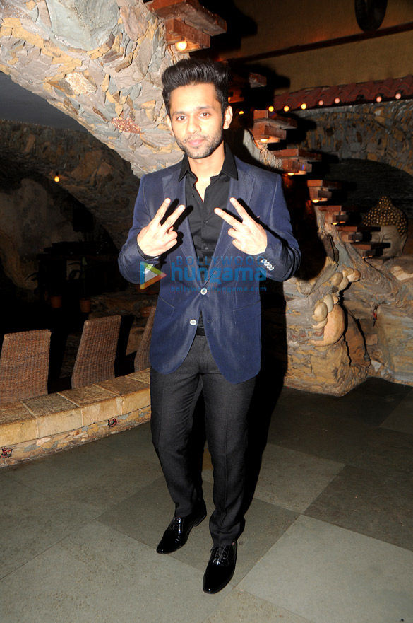 celebs grace rahul vaidyas birthday bash 18
