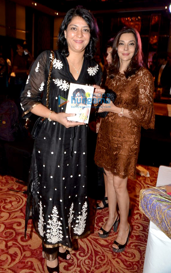 amitabh bachchan unveils jaishree sharads book 12